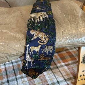 Alynn‎ Neckwear Animal Kingdom Wildlife Safari Silk Tie